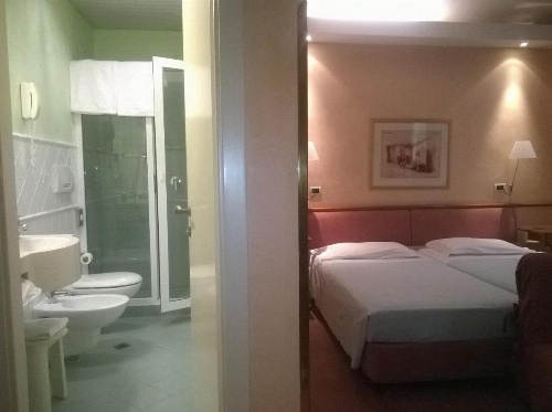 Hotel Colombia image 8